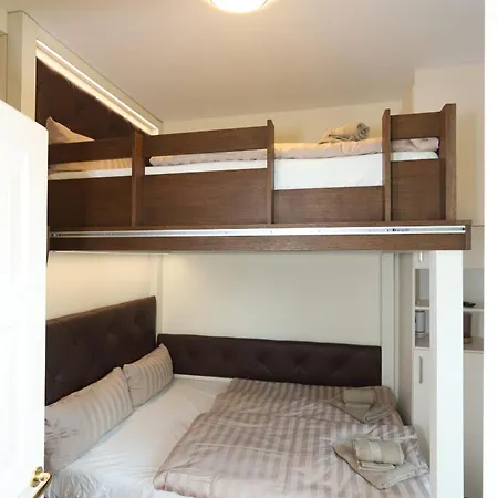 Schmidt - Strandhaus Direkt Am Mit Sauna, Sport Und Dünengarten I Apartment Rostock