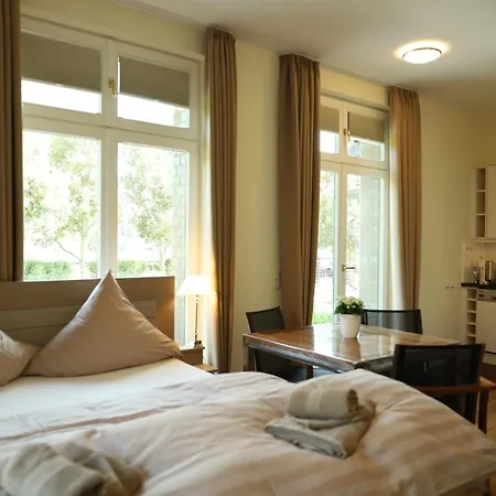 Schmidt - Strandhaus Direkt Am Mit Sauna, Sport Und Dünengarten I Rostock