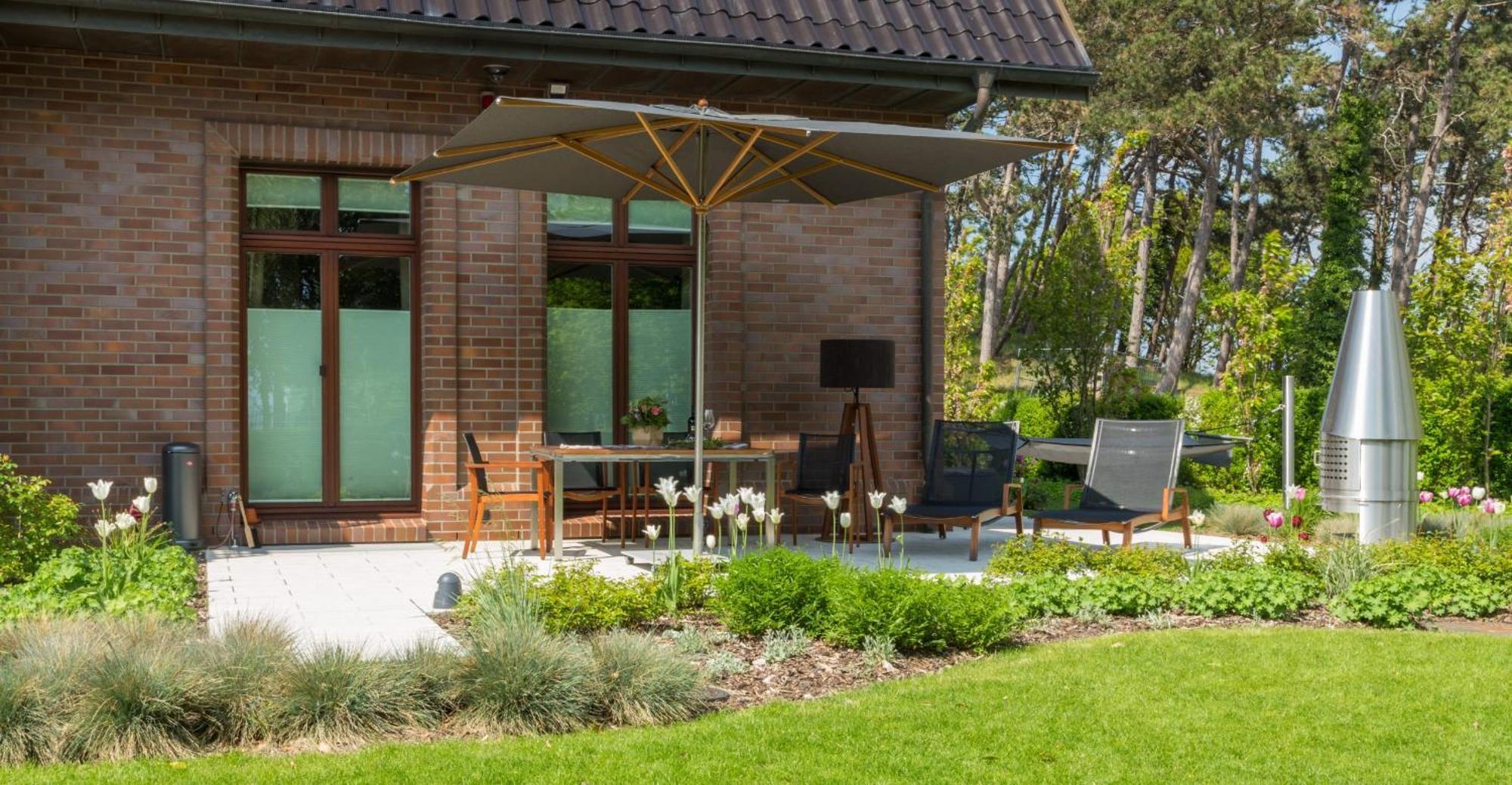 Apartment Schmidt - Strandhaus Direkt Am Mit Sauna, Sport Und Dünengarten I Rostock