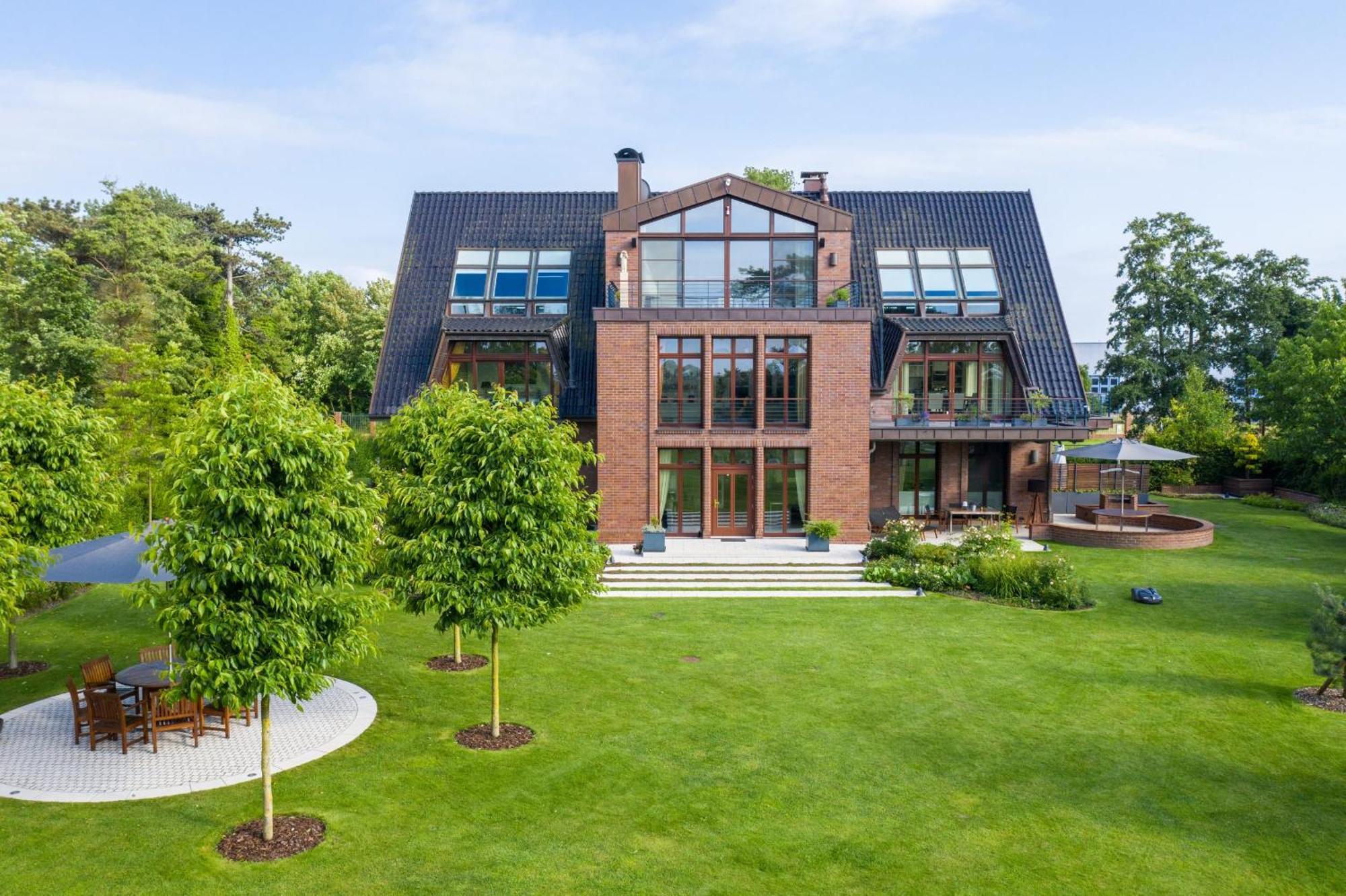 Schmidt - Strandhaus Direkt Am Mit Sauna, Sport Und Duenengarten I Rostock