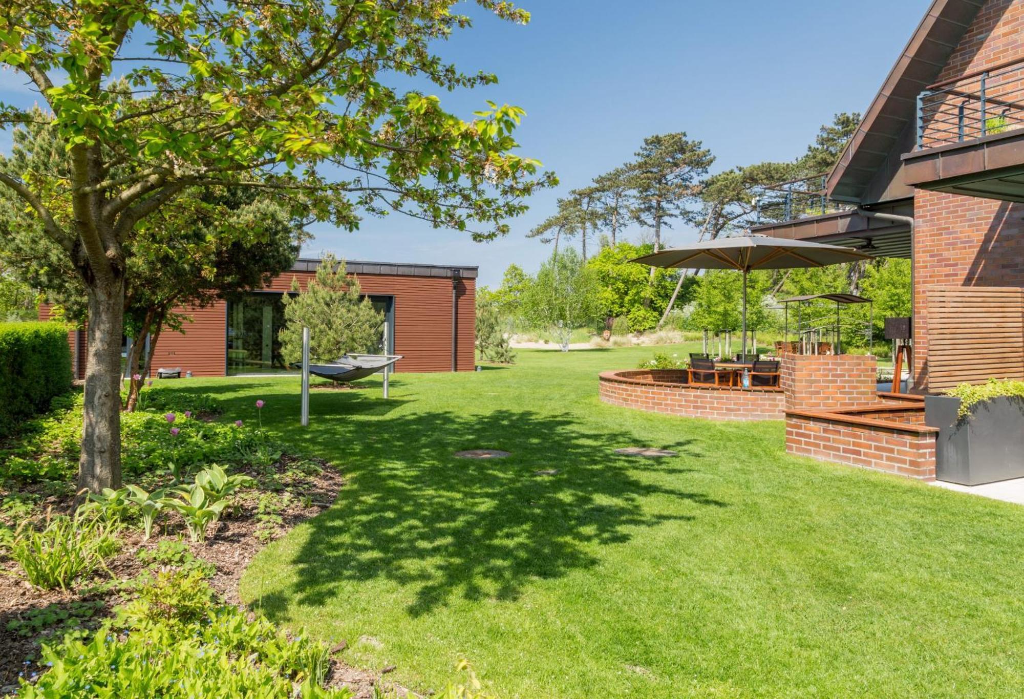 Schmidt - Strandhaus Direkt Am Mit Sauna, Sport Und Duenengarten - Komfort * Rostock